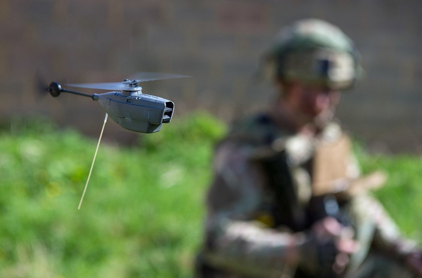 Орчин үеийн зэвсэглэл: Их Британийн батлан хамгаалахын сайд  дронуудаар цэргүүдийг орлуулж магадгүй гэв